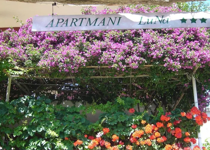 아파트 아파트먼트 루나 흐바르