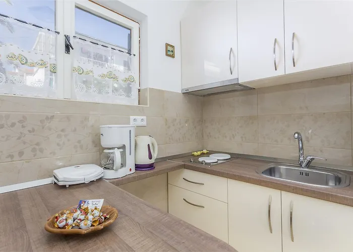 아파트먼트 루나 아파트 흐바르