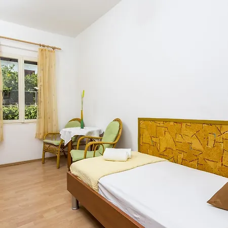 Luna Lägenhet Hvar Town