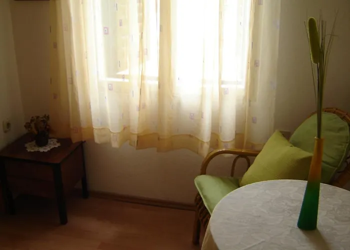 Luna Apartment Hvar Town