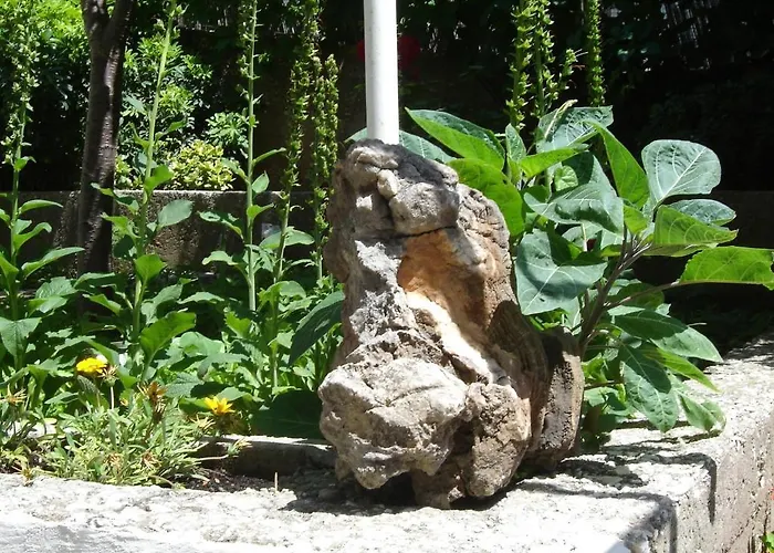 卢娜公寓旅馆 赫瓦尔